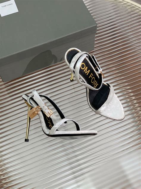 tom ford shoes replica